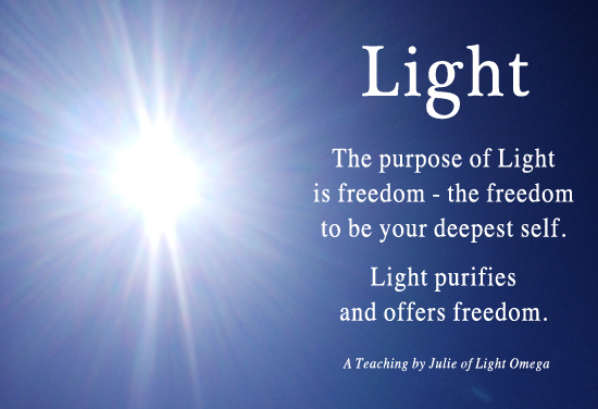 Light_Freedom To Be Yourself_Julie of Light Omega_photo Johanna Raphael.jpg